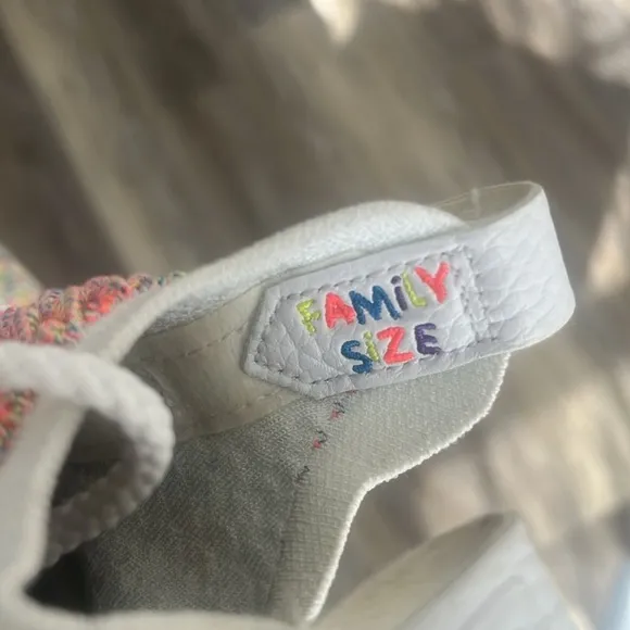 Nike Lebron XV 15 Fruity Pebbles Size 6.5 Y basketball shoes sneakers