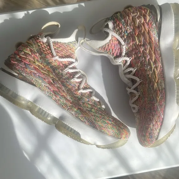 Nike Lebron XV 15 Fruity Pebbles Size 6.5 Y basketball shoes sneakers