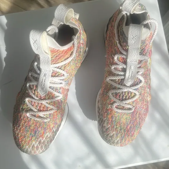Nike Lebron XV 15 Fruity Pebbles Size 6.5 Y basketball shoes sneakers