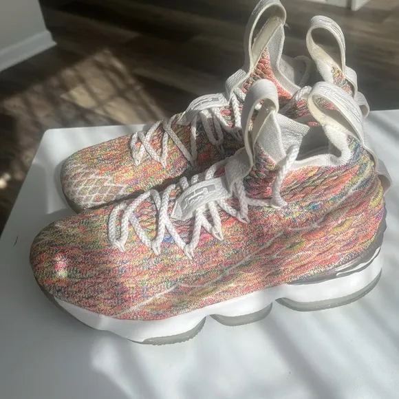Nike Lebron XV 15 Fruity Pebbles Size 6.5 Y basketball shoes sneakers