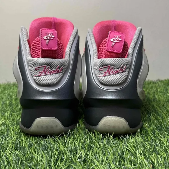 Nike Lil Penny Posite Hyper Pink Wolf Grey