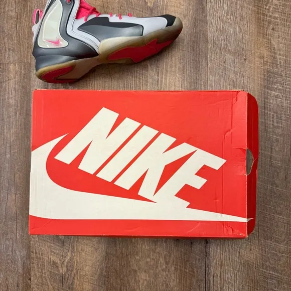 Nike Lil Penny Posite Hyper Pink Wolf Grey