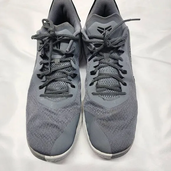 Nike Mamba Fury Basketball Shoes Sneakers men's Size 17 Gray Black