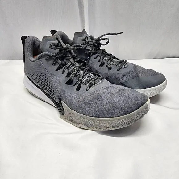 Nike Mamba Fury Basketball Shoes Sneakers men's Size 17 Gray Black