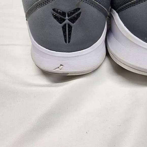 Nike Mamba Fury Basketball Shoes Sneakers men's Size 17 Gray Black