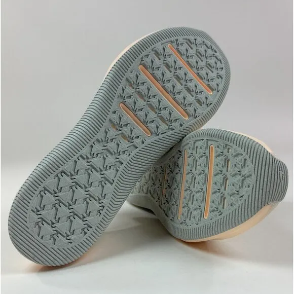Nike MC Trainer 2 Womens Pink Gray Athletic Shoes Sneakers Trainers DM0824-104
