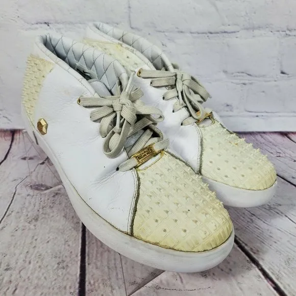 Nike Men's Size 10 White Cream Lebron XIII  Lifestyle Sneakers Shoes