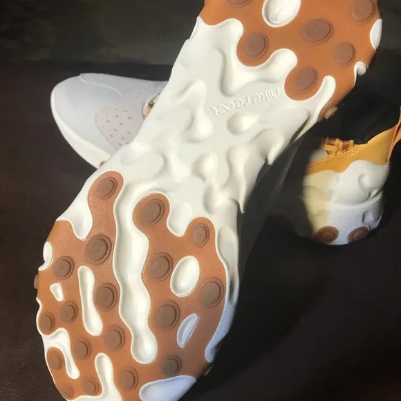Nike Orange and White Athletic Shoes with Textured Midsole.  NEW!  Never worn!