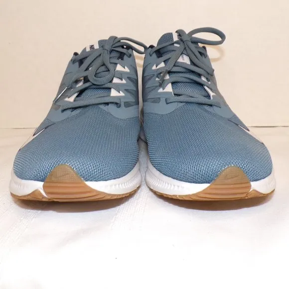 NIKE QUEST ( 3 ) OZONE BLUE PHOTON DUST RUNNUNG SHOES SNEAKERS