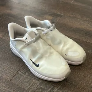 Nike React Ace Tour Flyease Shoe Golf Sneakers White CW3096-124 Women's 8.5‎