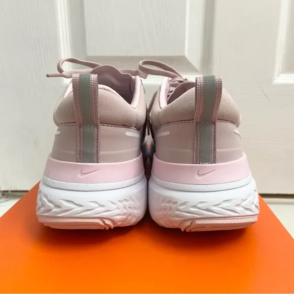 Nike React Miler 2 Running Shoes Women’s 8.5 Plum Chalk Pink Sneakers