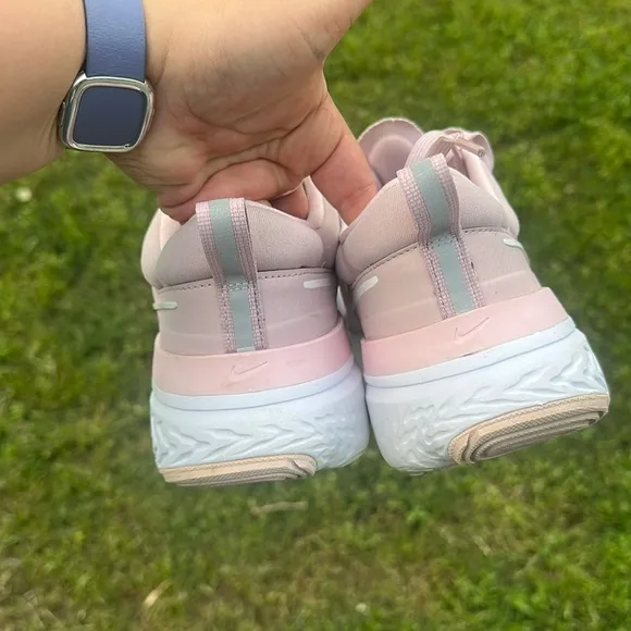 Nike React Miler 2 Womens Casual Running Shoe 9.5