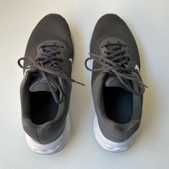 Nike Revolution 6 Running Shoes Comfort Cushioned Breathable Gray Men's Size 10