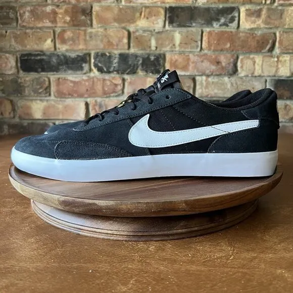Nike SB Heritage Vulc Black White Skate Sneaker Shoes CD5010-003 Men's Size 10.5