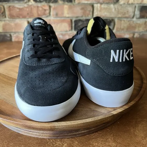 Nike SB Heritage Vulc Black White Skate Sneaker Shoes CD5010-003 Men's Size 10.5