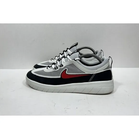 Nike SB Nyjah Free 2 Spiridon Black Red BV2078-002 Men’s Size 8.5 Shoes Sneakers
