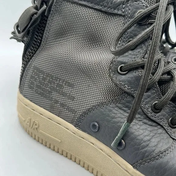 Nike SF Air Force 1 Mid GS Sneakers