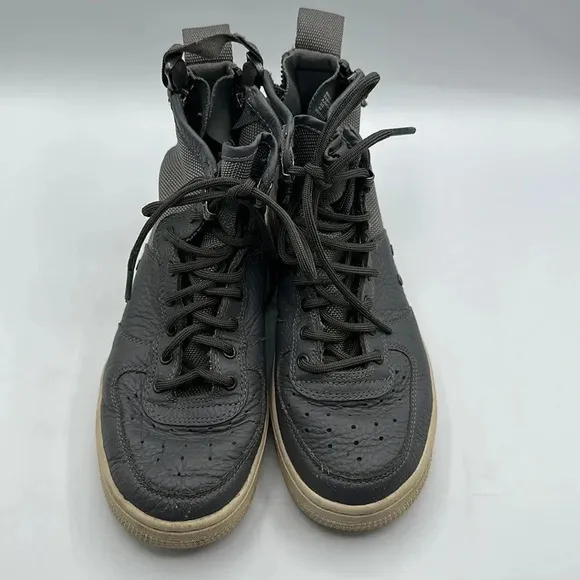 Nike SF Air Force 1 Mid GS Sneakers