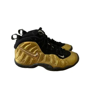 Nike Shoes Air Foamposite Black Metallic Gold Sneakers Size Youth 5