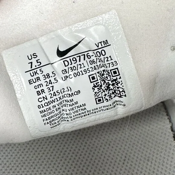 Nike Shoes Women’s Size 7.5 Waffle One SE Leopard White Sneakers DJ9776-100