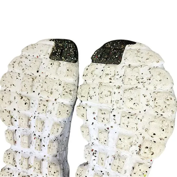 Nike Space Hippie 04 Running Shoes sz 8.5 Mens Black Volt White Green CZ6398-010