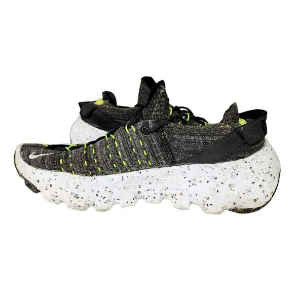 Nike Space Hippie 04 Running Shoes sz 8.5 Mens Black Volt White Green CZ6398-010