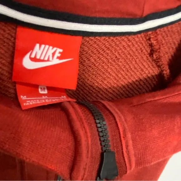 NIKE Sportswear Modern Hooded Vest