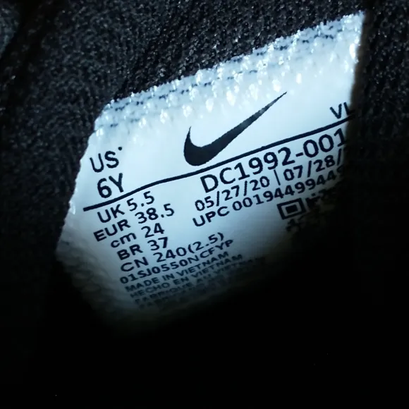 Nike Team Hustle D9 Digi Big Kid's Shoes