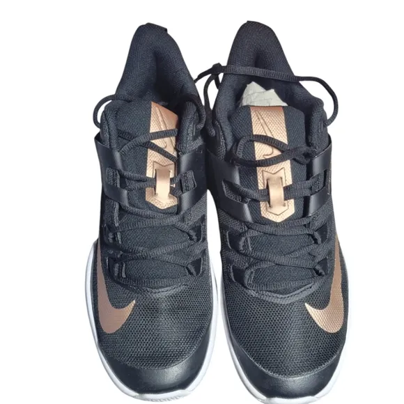 Nike Vapor Lite HC Women’s Tennis Shoes New Size 10