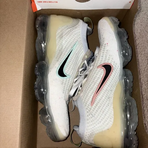 Nike VaporMax Flyknit White with Black and Green