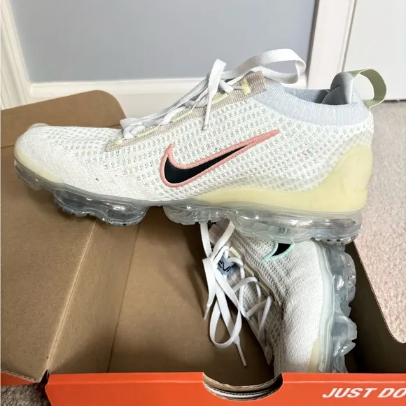 Nike VaporMax Flyknit White with Black and Green
