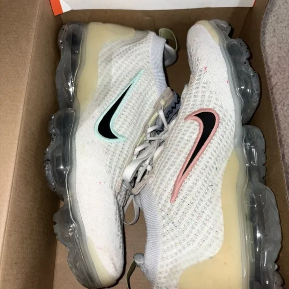 Nike VaporMax Flyknit White with Black and Green