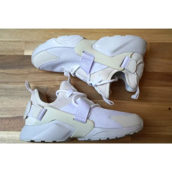 Nike Womens Air Huarache City Running Shoes Ivory AH6804-100 Slip On Strap 7M