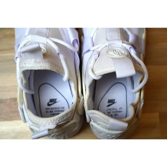 Nike Womens Air Huarache City Running Shoes Ivory AH6804-100 Slip On Strap 7M