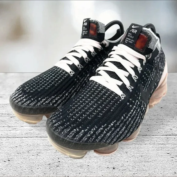 Nike Women's Air VaporMax Flyknit 3 CU4748-001 Running‎ Shoes Sneakers Size 9.5