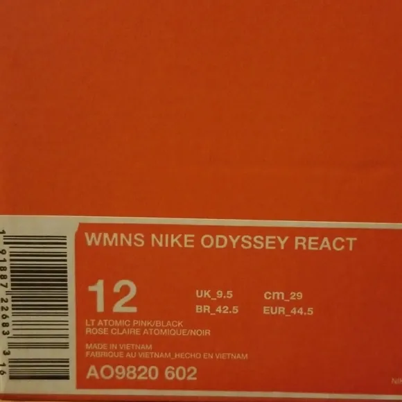 Nike Women's odyssey react shoes