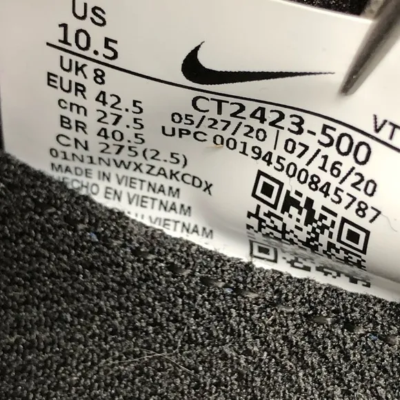 Nike Women's React Infinity Run Flyknit 2 Running Shoes