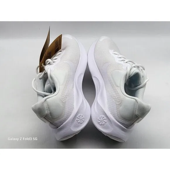 Nike Women's Running Shoes Size 9.5 White Breathable Mesh Lightweight
