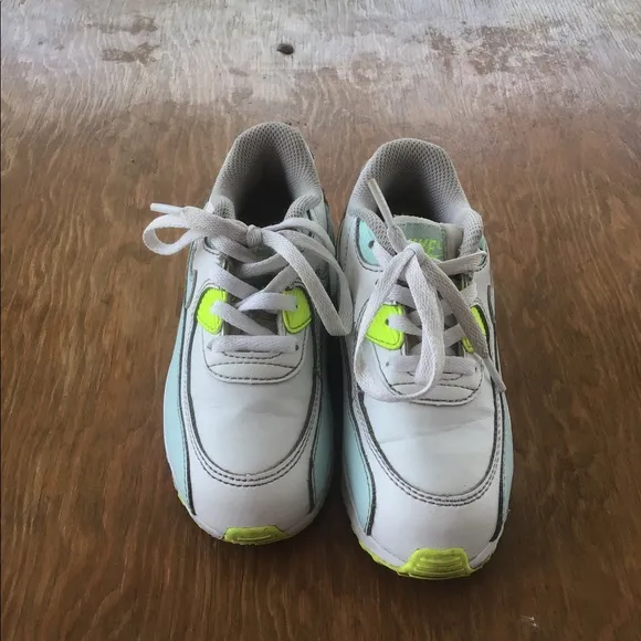 Nike Youth Air Max 90 LTR Running Shoes