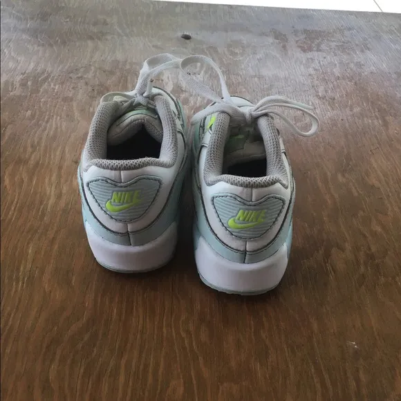 Nike Youth Air Max 90 LTR Running Shoes