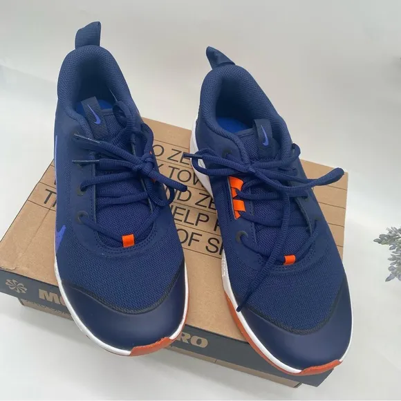 Nike Youth Omni Multi-Court (GS) Sneakers Midnight Navy/Safety Orange Size 7