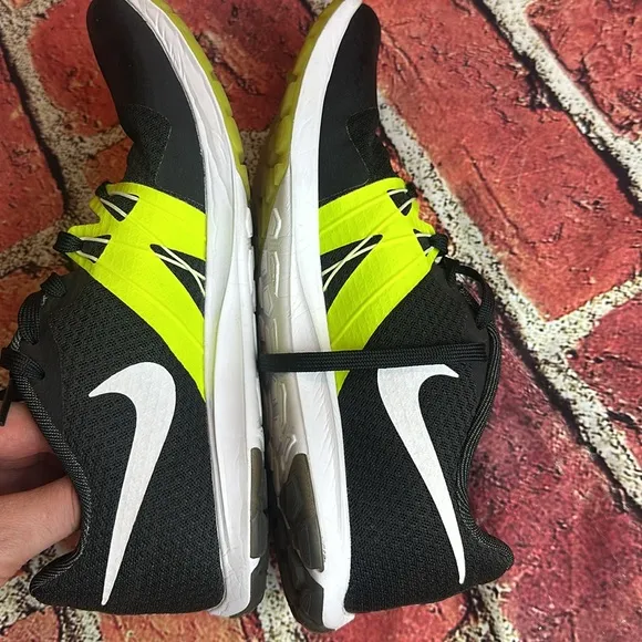 Nike Zoom Rival Waffle Men's Size 10 Running Shoes Casual Comfort