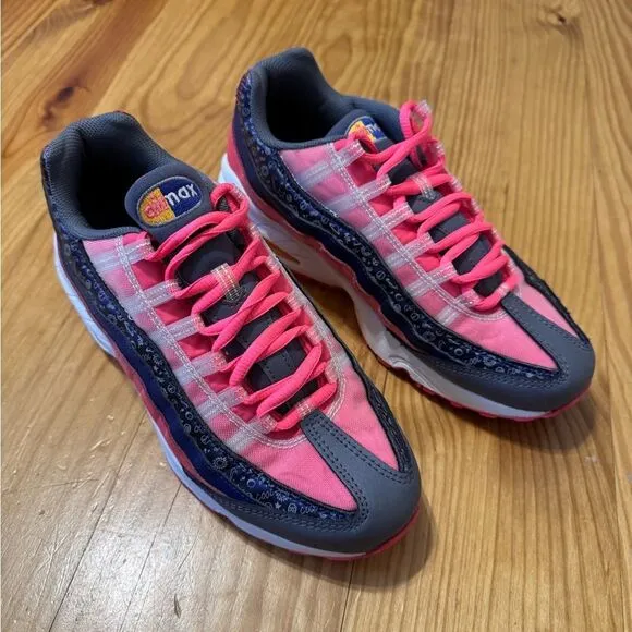 Nike Air Max 95 (GS) Hot Pink Dark Purple Running Shoes Women’s SZ 8.5 Youth 7Y