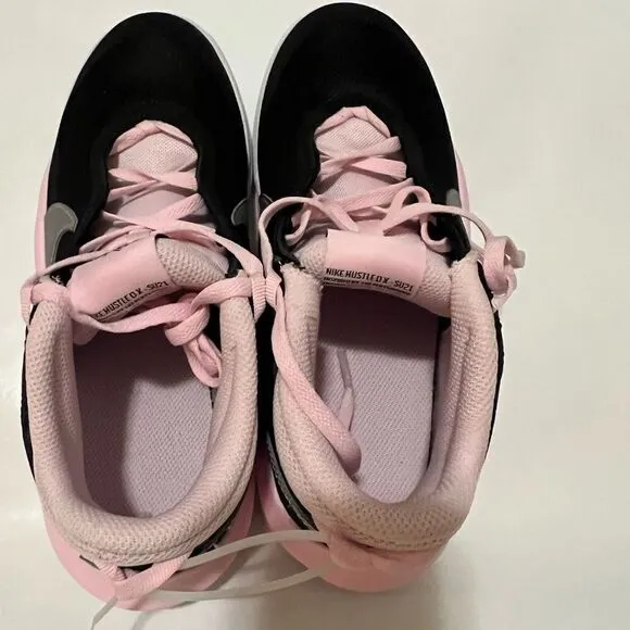 Nike Team Hustle D Shoes size 6y