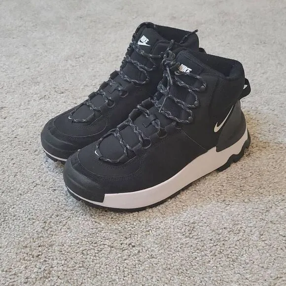 Nike Women's City Classic Boot Shoes Sneakers Size 9.5