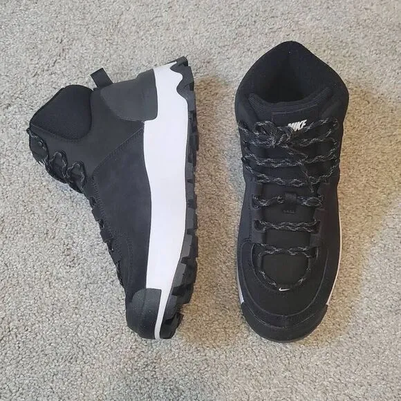 Nike Women's City Classic Boot Shoes Sneakers Size 9.5