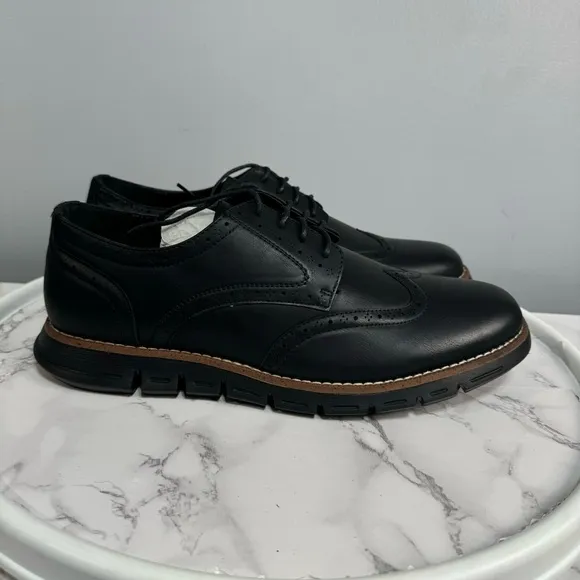 Nine West Mens Lightweight Lace Up Oxford Shoes Size 9.5 NEW # Box H760