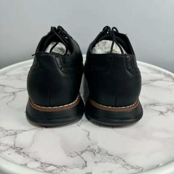 Nine West Mens Lightweight Lace Up Oxford Shoes Size 9.5 NEW # Box H760
