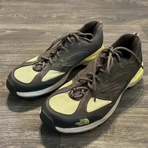 North Face Women’s 9 Cradle Hiking Trail Shoes Brown Yellow Outdoor Breathable