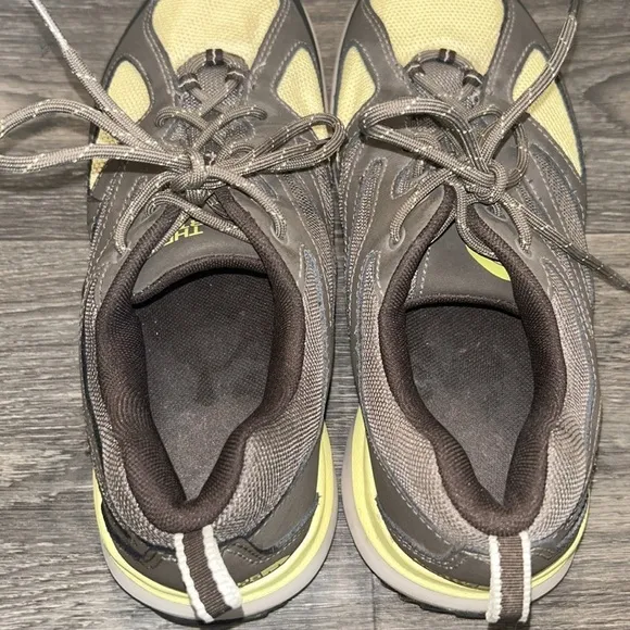 North Face Women’s 9 Cradle Hiking Trail Shoes Brown Yellow Outdoor Breathable